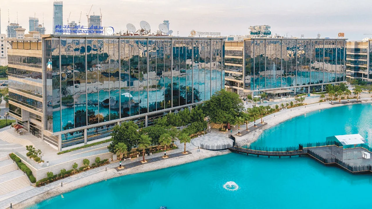 ربع قرن من الريادة.. دبي للإعلام تحتفي بمسيرة نجاح وتطور استثنائية